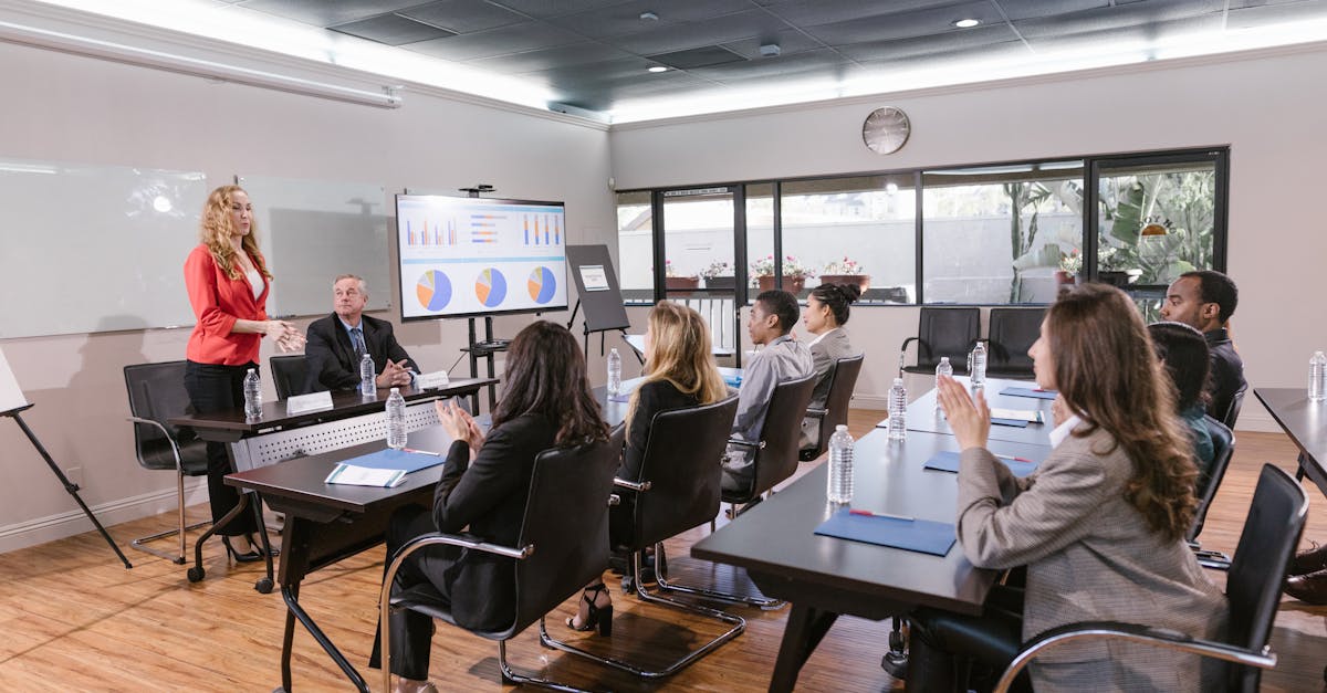 罐装东方之珠奶茶：代理注册深圳公司成本高吗