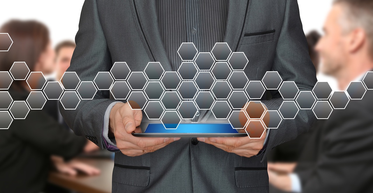 DogYun实名账号：西安代理注册公司电话