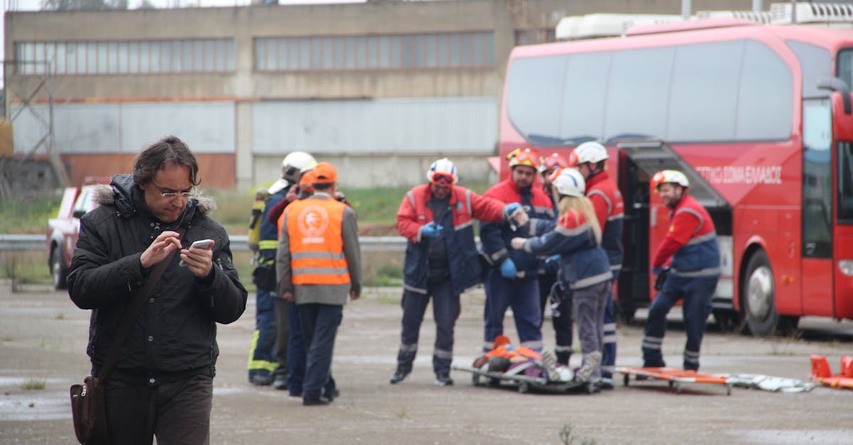 微信账号买卖：熊猫团队竞技app详情下载教程